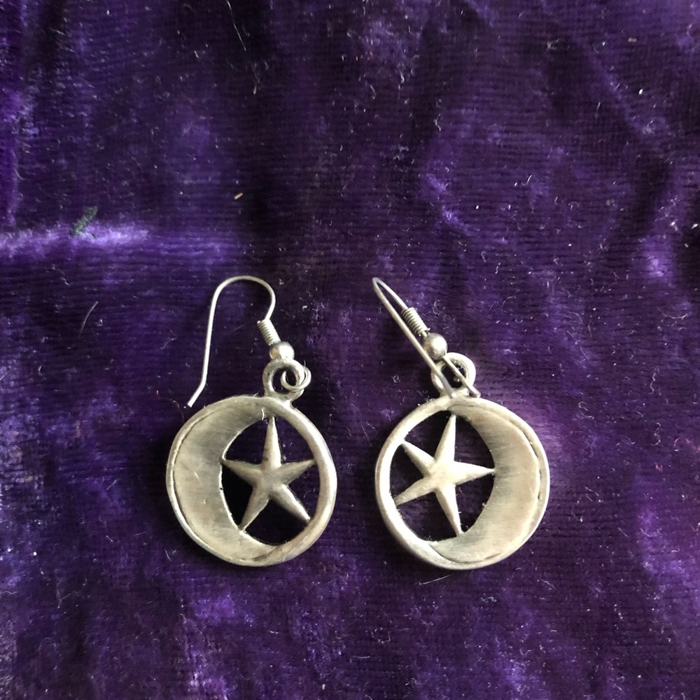⭐️ whimsigoth 1980s moon star earrings🌙